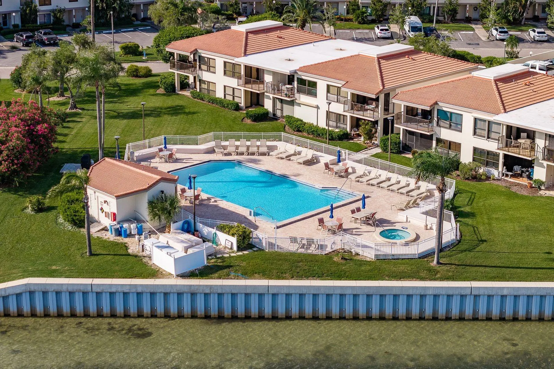 6287 Bahia Del Mar Circle St Petersburg FL 33715