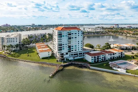 6287 Bahia Del Mar Circle St Petersburg FL 33715