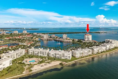 6287 Bahia Del Mar Circle St Petersburg FL 33715