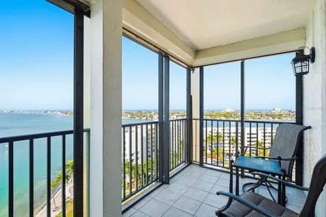 6287 Bahia Del Mar Circle St Petersburg FL 33715