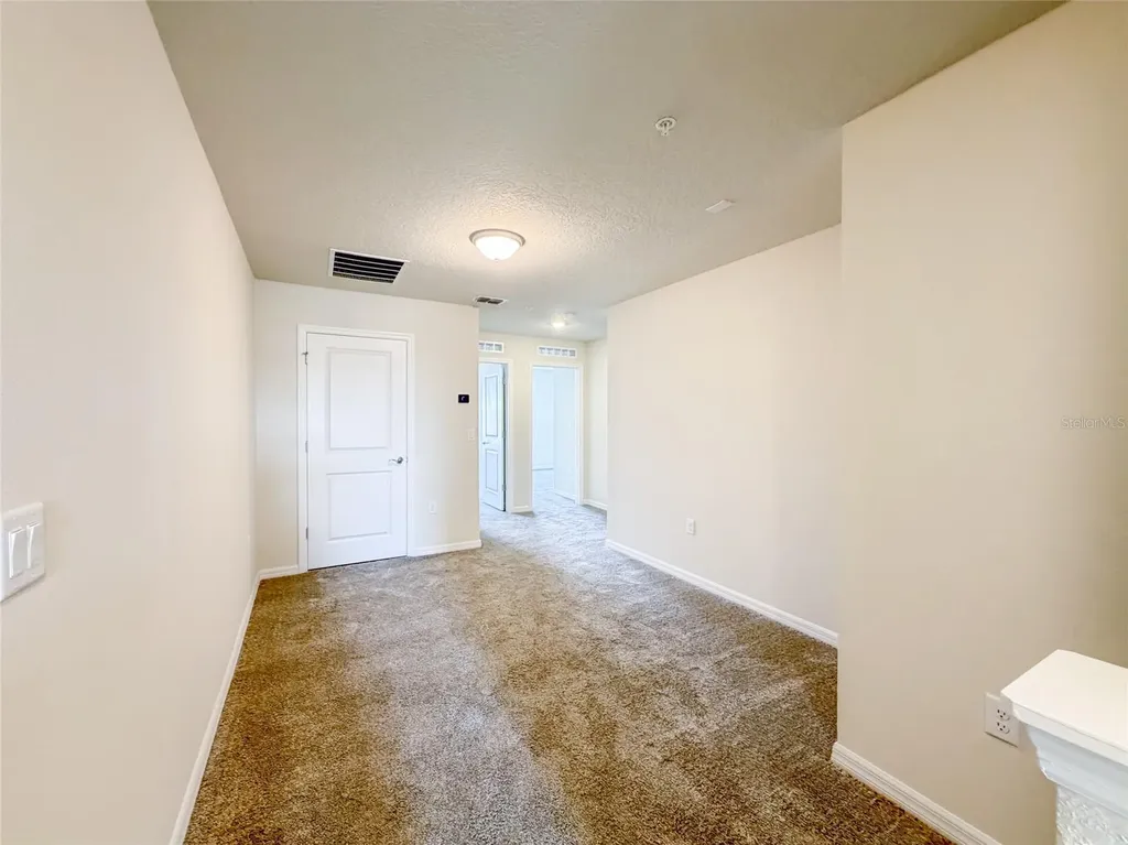 10537 Glowing Beacon Street Orlando FL 32829