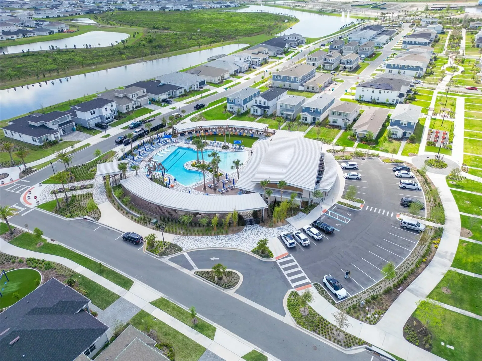 10537 Glowing Beacon Street Orlando FL 32829
