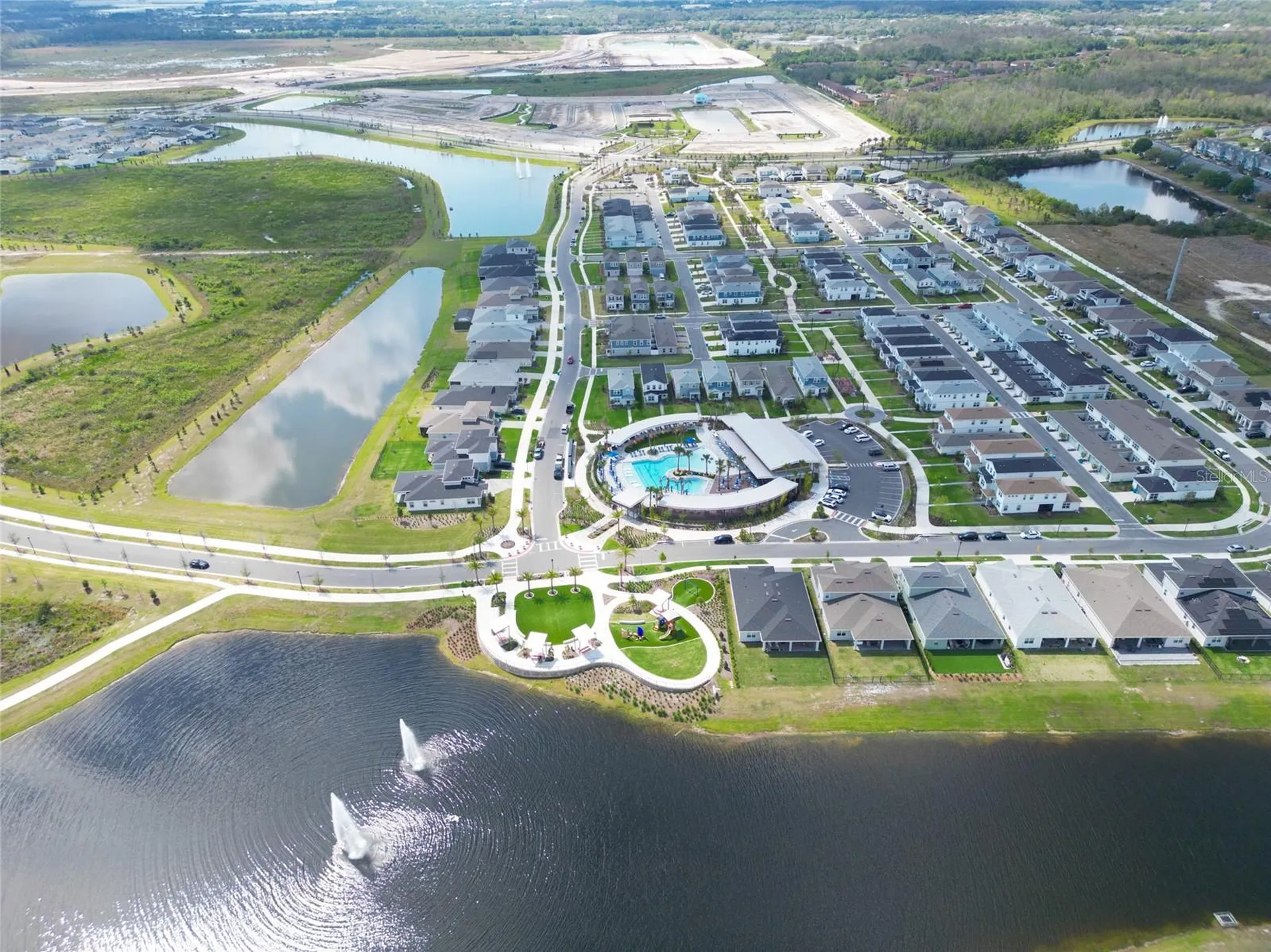 10537 Glowing Beacon Street Orlando FL 32829