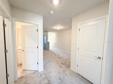 10537 Glowing Beacon Street Orlando FL 32829