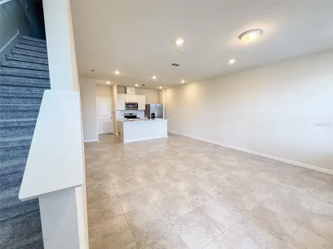 10537 Glowing Beacon Street Orlando FL 32829