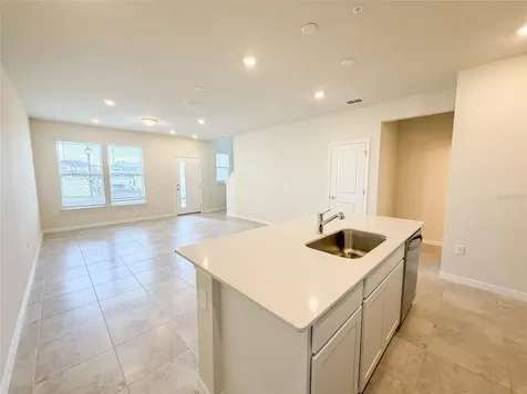 10537 Glowing Beacon Street Orlando FL 32829