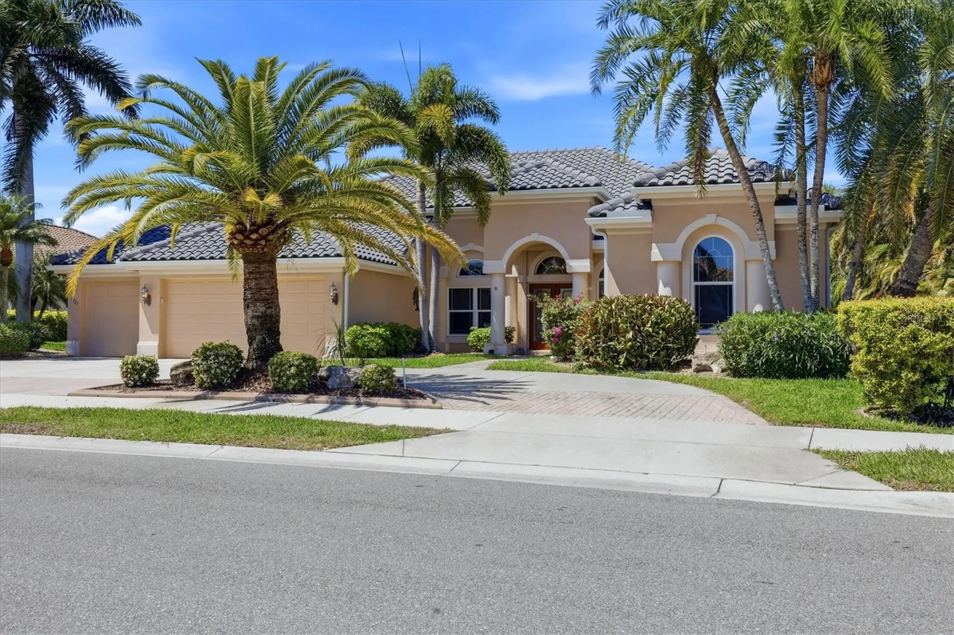 3323 Lakeview Lane North Port FL 34287