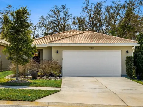 9035 Saint Andrews Way Mount Dora FL 32757