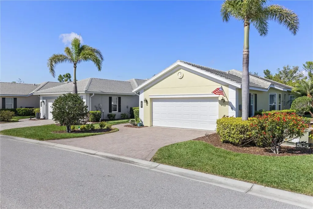 1627 Lancashire Drive Venice FL 34293