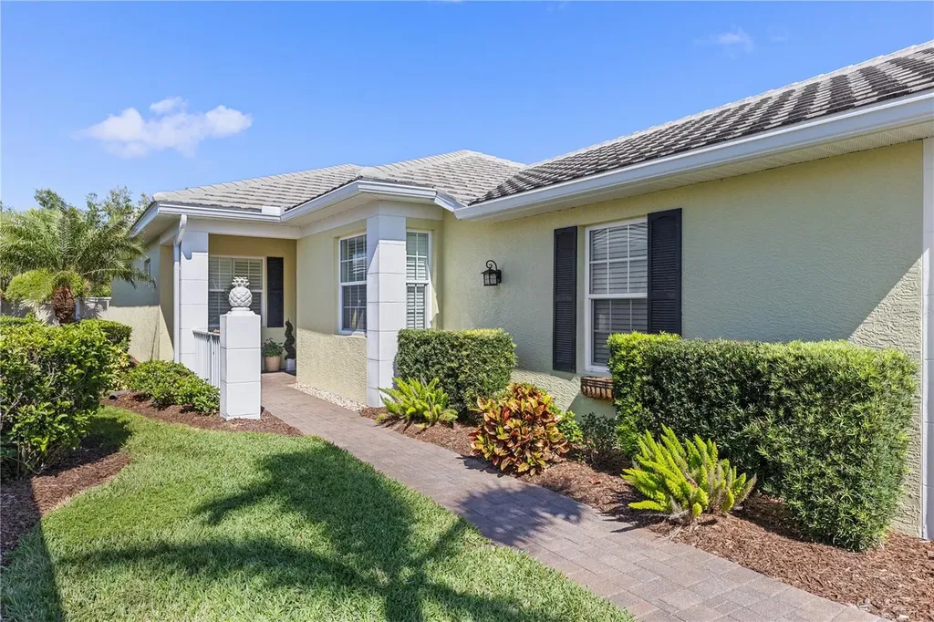 1627 Lancashire Drive Venice FL 34293