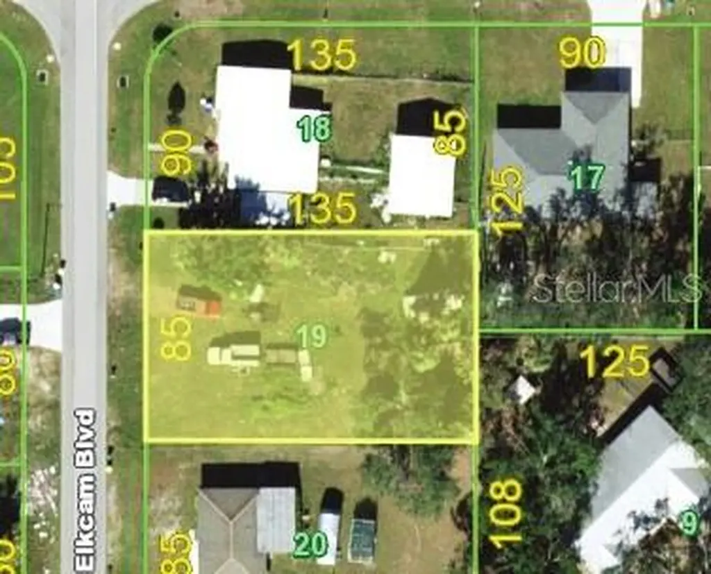 3316 Elkcam Boulevard Port Charlotte FL 33952