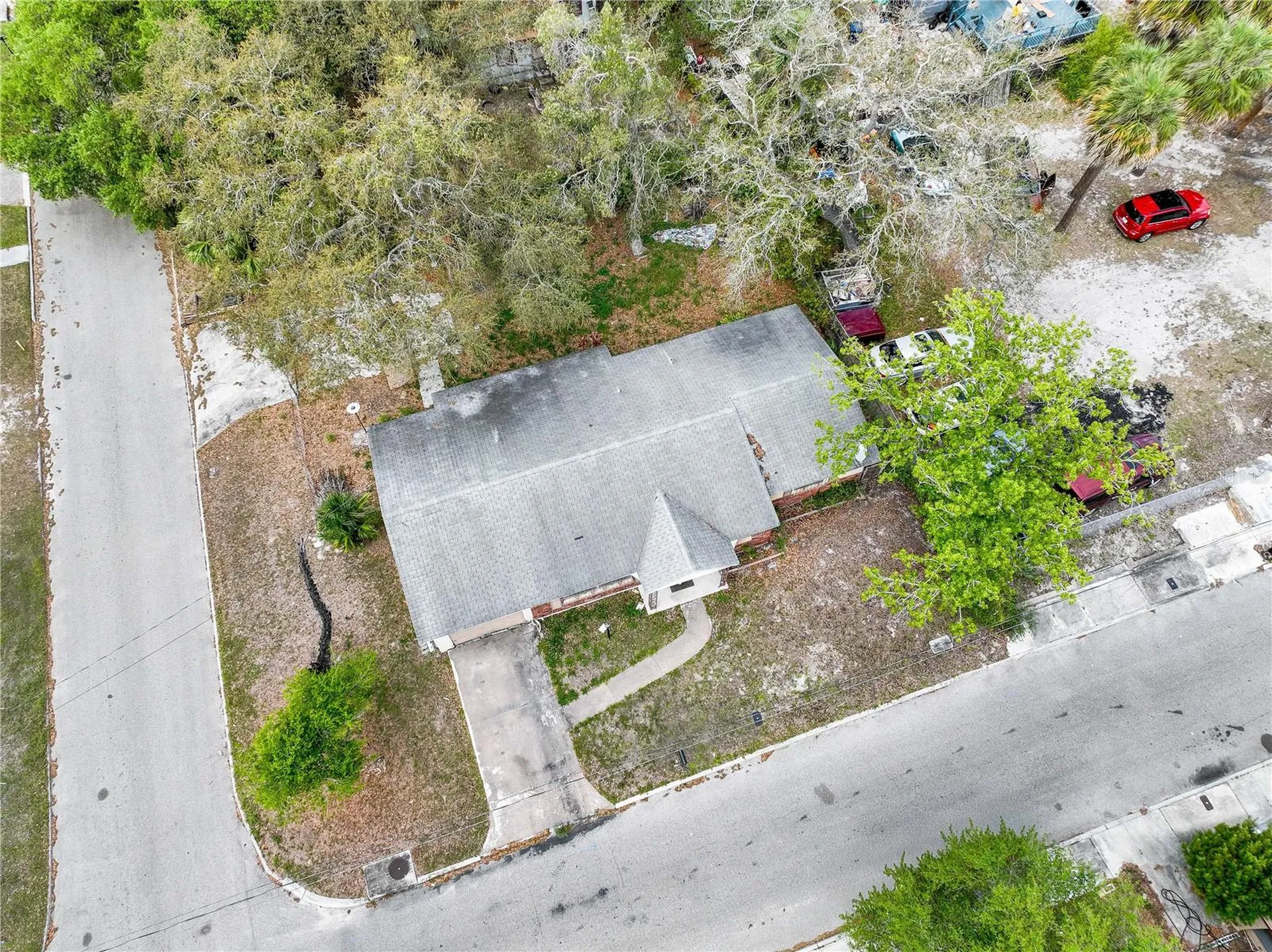 2928 Banza Street Tampa FL 33605
