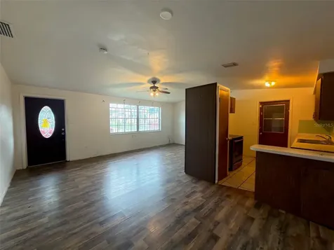 2928 Banza Street Tampa FL 33605