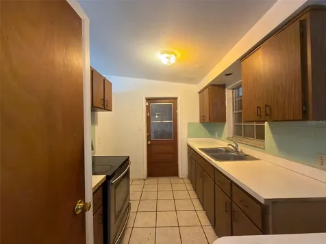 2928 Banza Street Tampa FL 33605