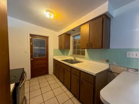 2928 Banza Street Tampa FL 33605