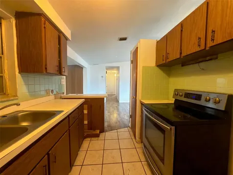 2928 Banza Street Tampa FL 33605