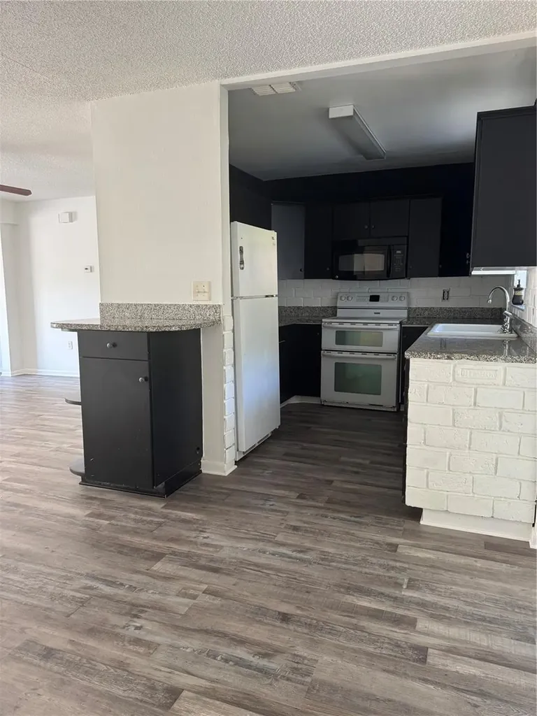 2074 Dodge Street Clearwater FL 33760