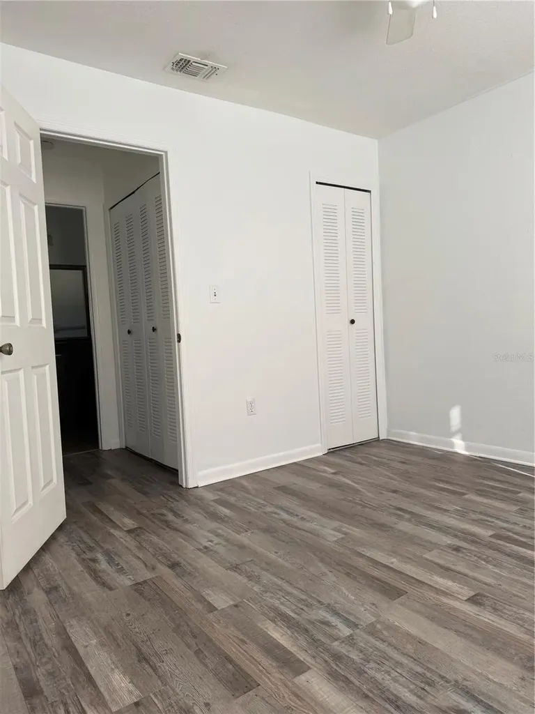 2074 Dodge Street Clearwater FL 33760