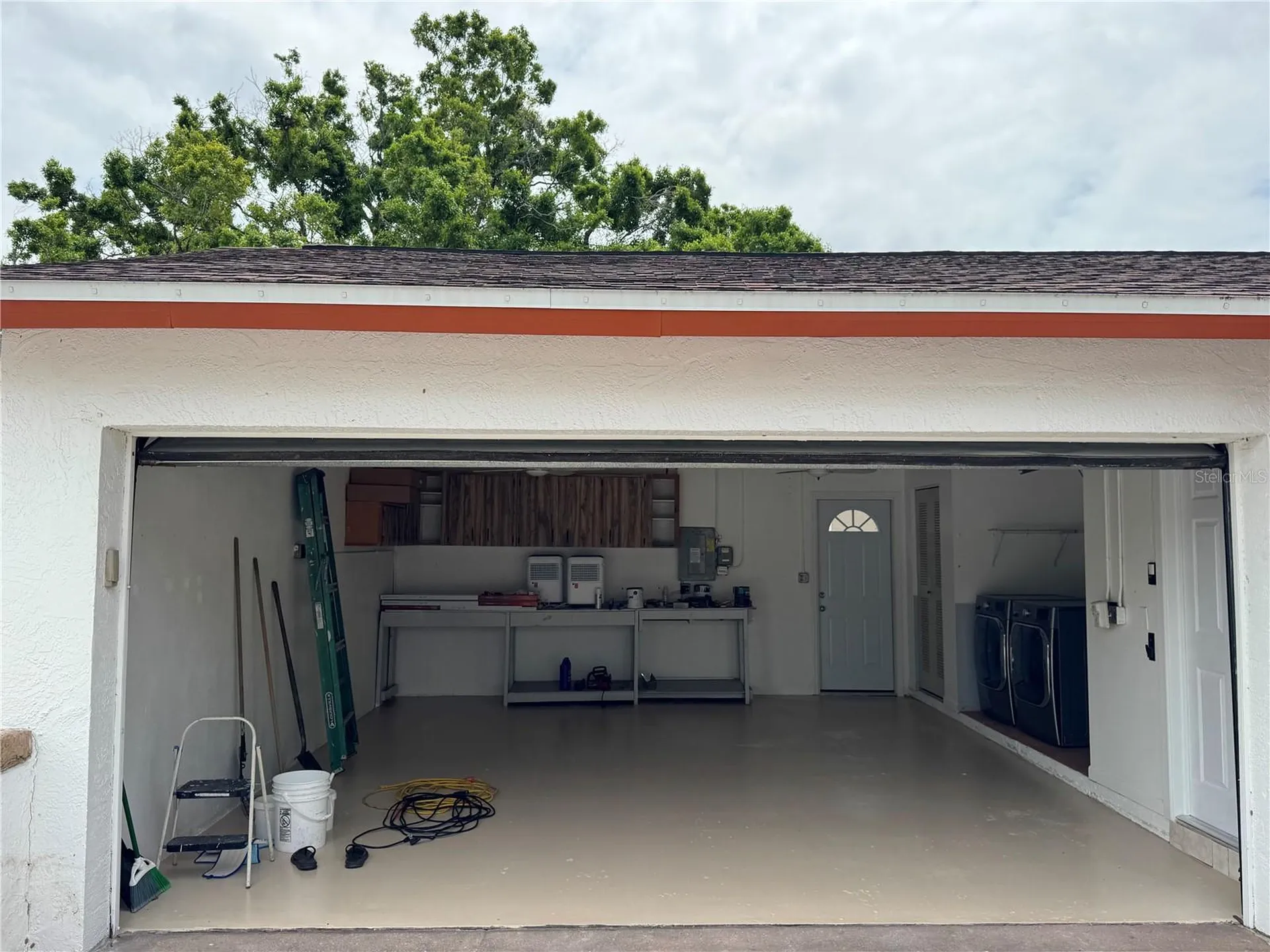 2074 Dodge Street Clearwater FL 33760