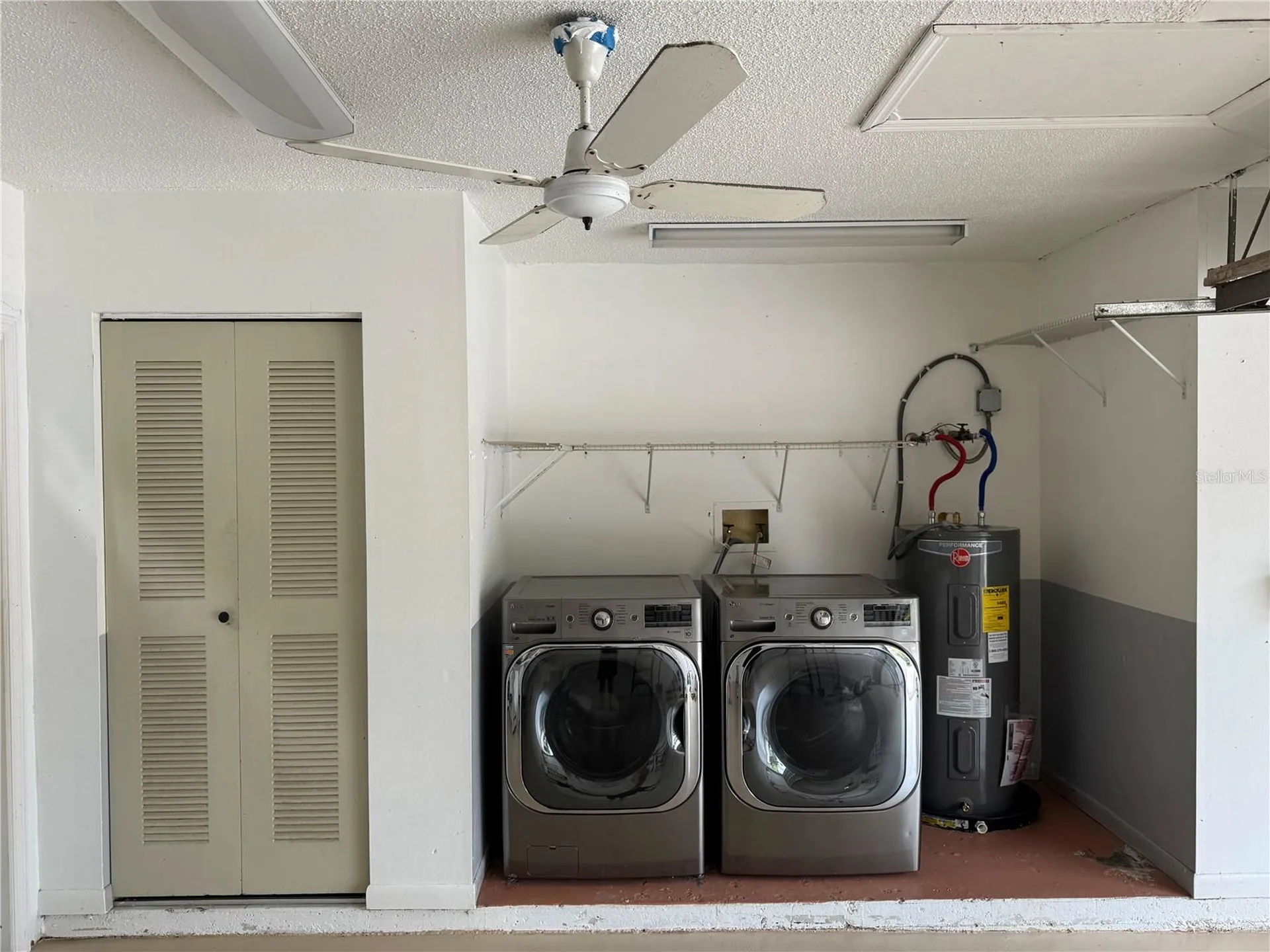 2074 Dodge Street Clearwater FL 33760