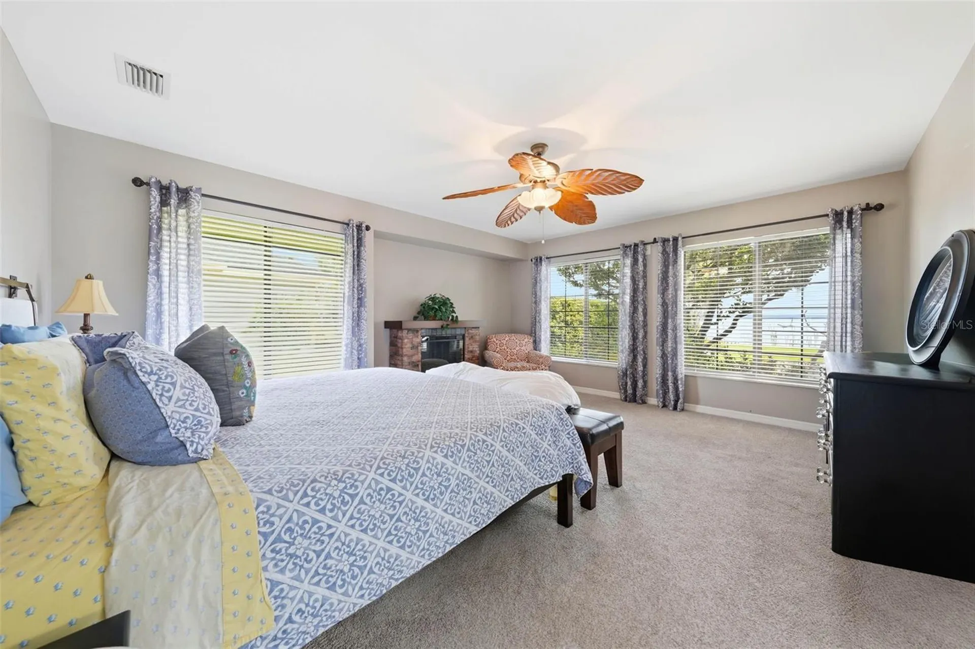 29116 Beauclaire Drive Tavares FL 32778
