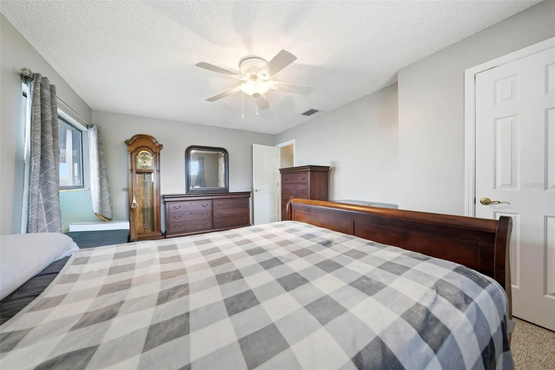29116 Beauclaire Drive Tavares FL 32778
