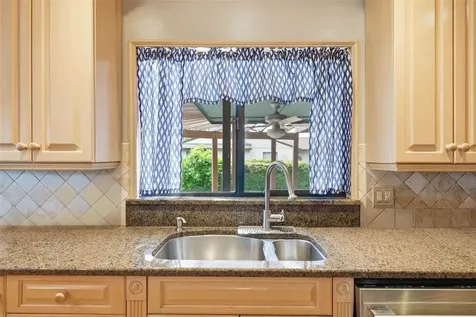29116 Beauclaire Drive Tavares FL 32778