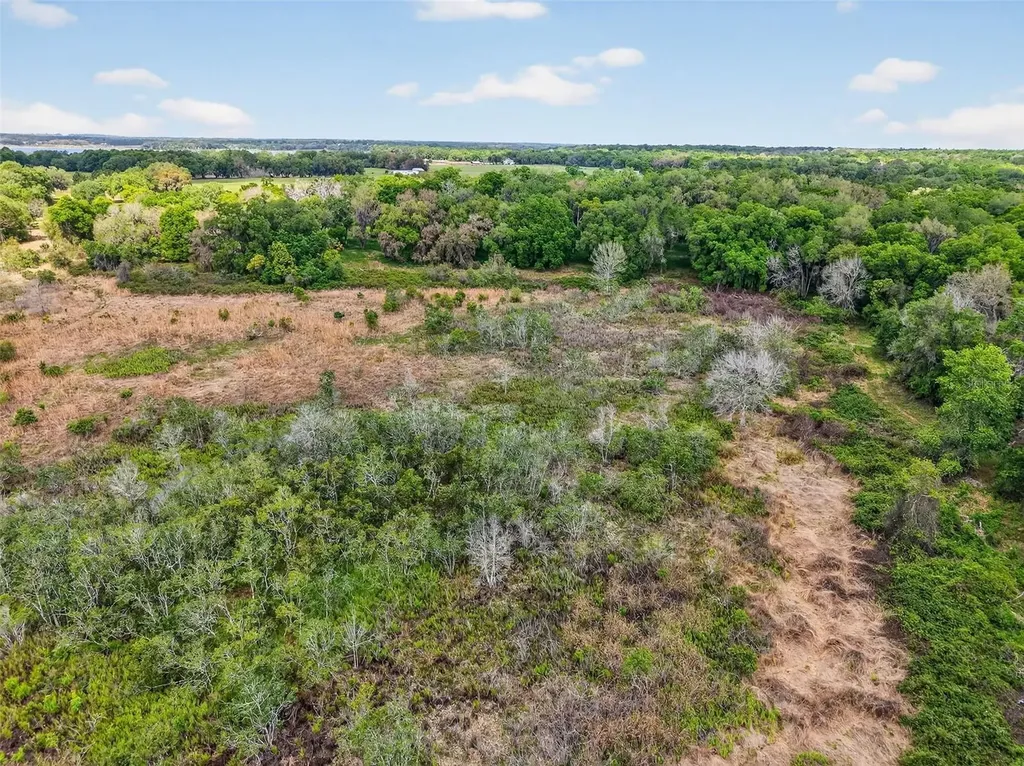 County Line Road Umatilla FL 32784