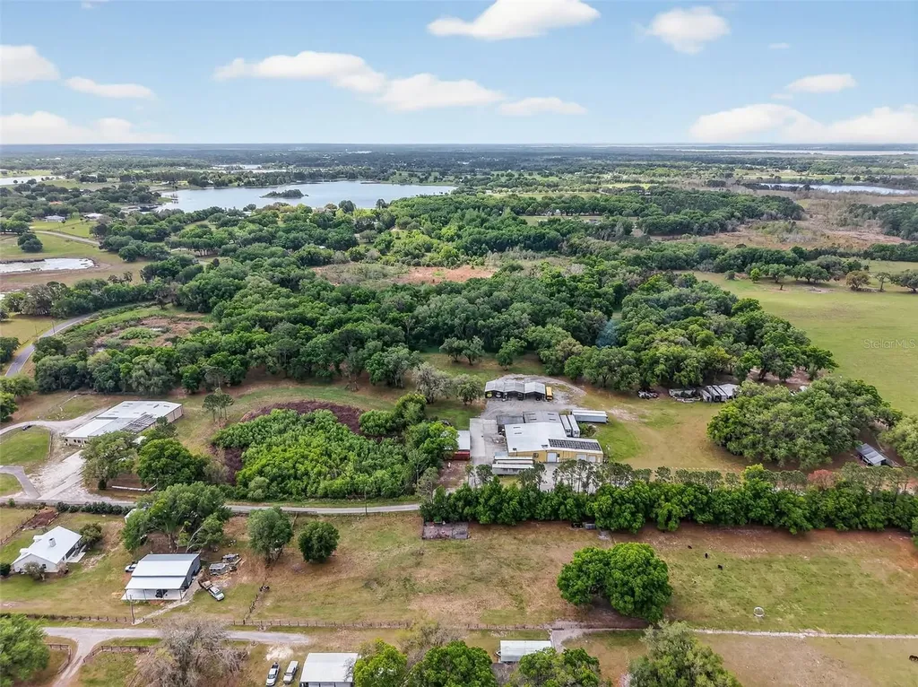 County Line Road Umatilla FL 32784