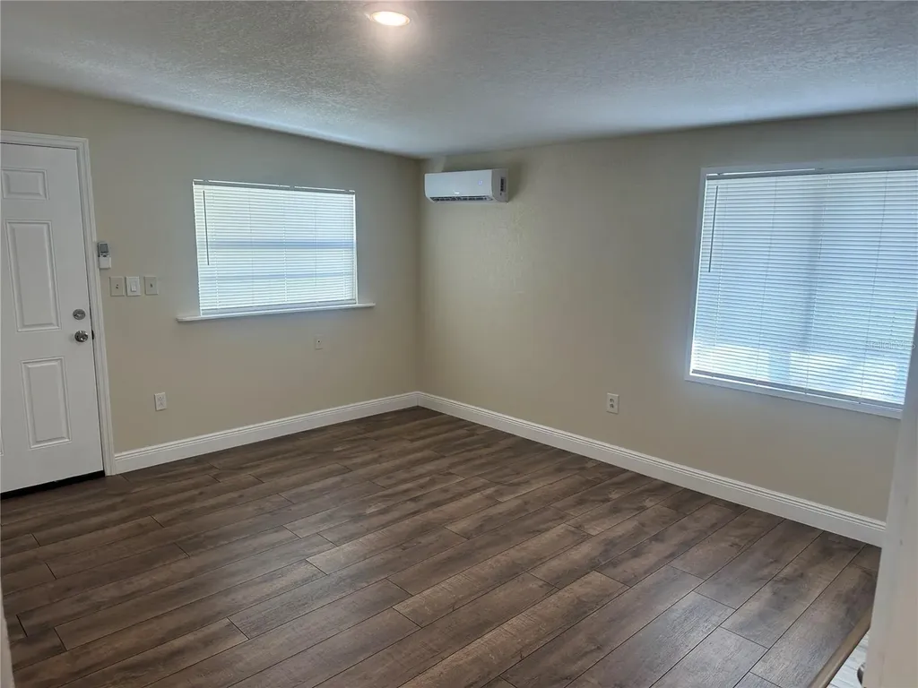 1915 Jersey Avenue St Cloud FL 34769