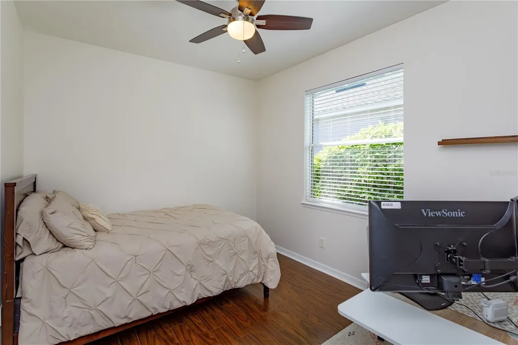 1572 Saint Regis Point Sanford FL 32771