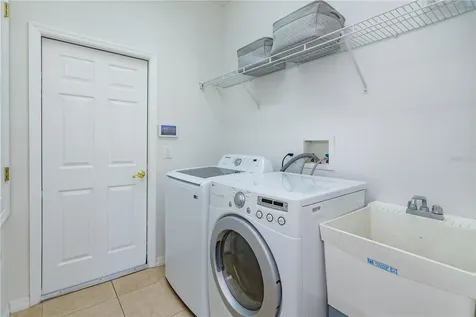 1572 Saint Regis Point Sanford FL 32771