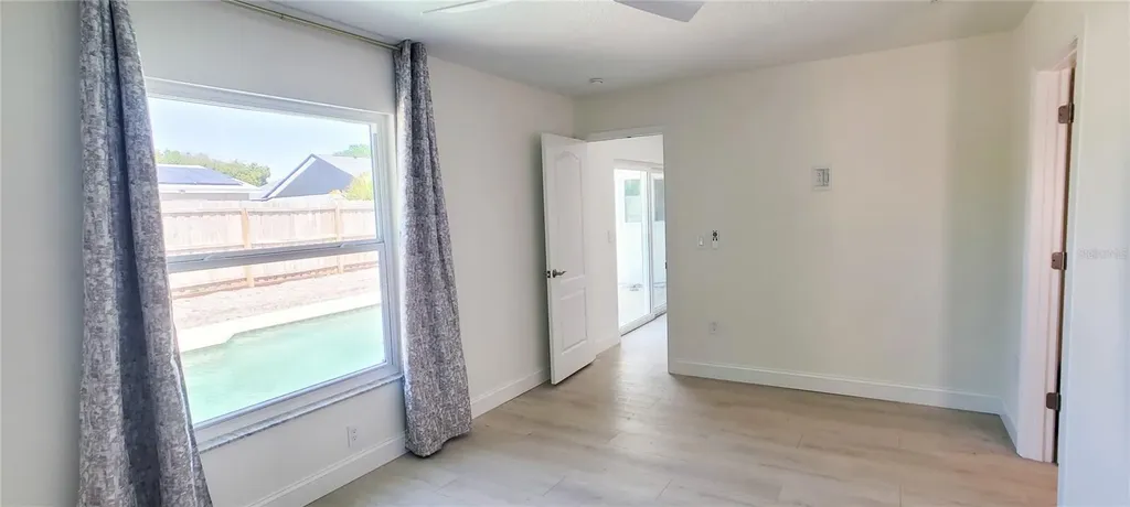 4018 29th Avenue W Bradenton FL 34205