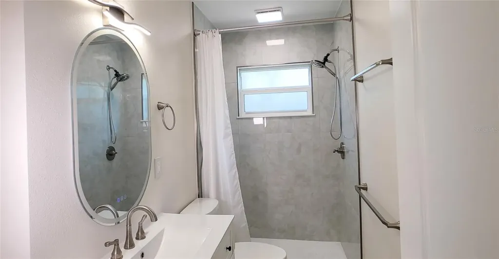 4018 29th Avenue W Bradenton FL 34205