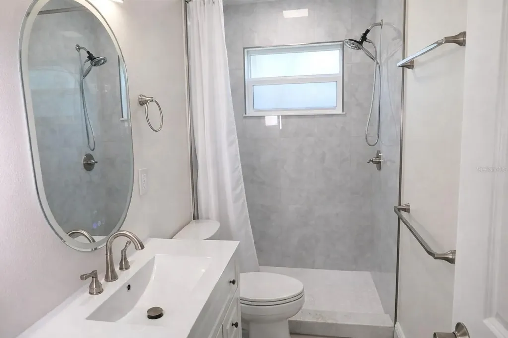 4018 29th Avenue W Bradenton FL 34205