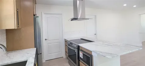 4018 29th Avenue W Bradenton FL 34205