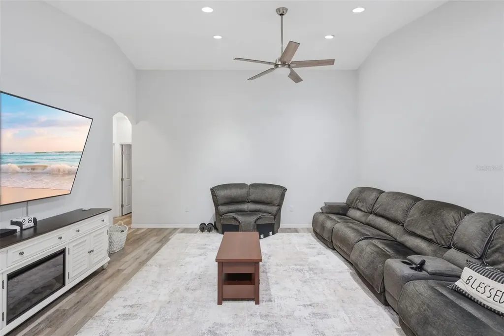 205 Merlot Street Deland FL 32724