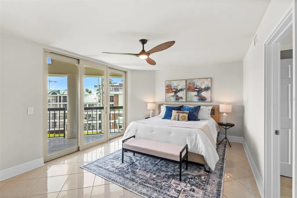 943 Seddon Cove Way Tampa FL 33602