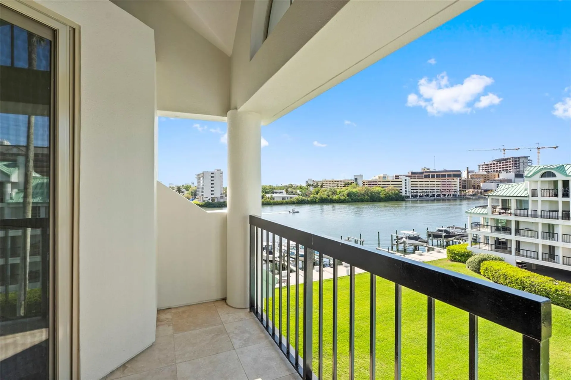 943 Seddon Cove Way Tampa FL 33602