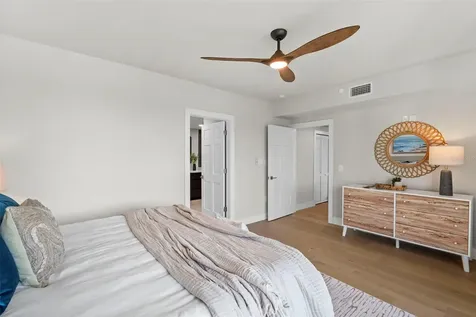 943 Seddon Cove Way Tampa FL 33602