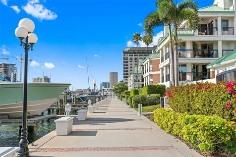 943 Seddon Cove Way Tampa FL 33602