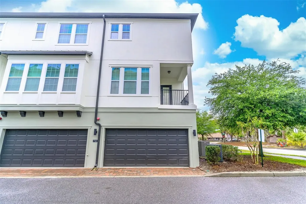 710 Catalonia Cove Oviedo FL 32765