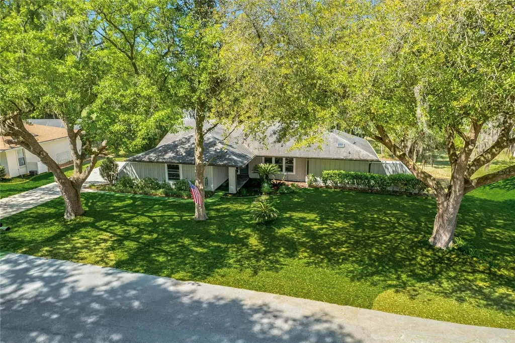 19810 SW 85th Loop Dunnellon FL 34432