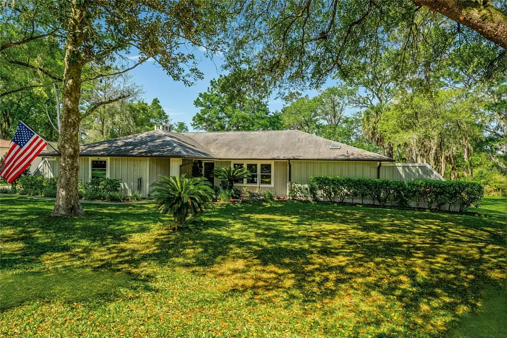 19810 SW 85th Loop Dunnellon FL 34432