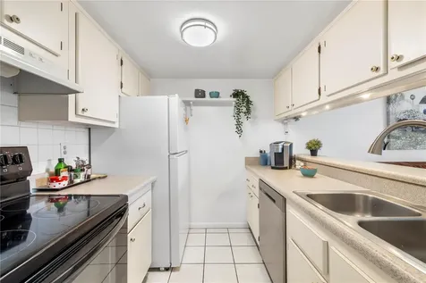 2525 W Bay Drive Belleair Bluffs FL 33770