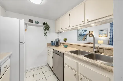 2525 W Bay Drive Belleair Bluffs FL 33770