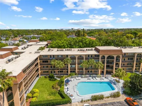 2525 W Bay Drive Belleair Bluffs FL 33770