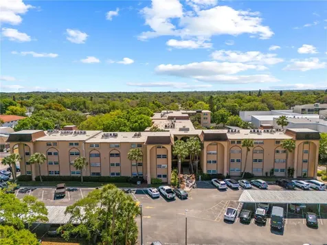 2525 W Bay Drive Belleair Bluffs FL 33770