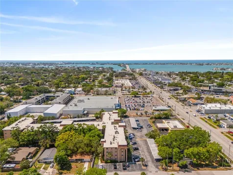 2525 W Bay Drive Belleair Bluffs FL 33770