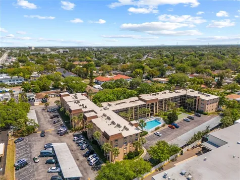 2525 W Bay Drive Belleair Bluffs FL 33770